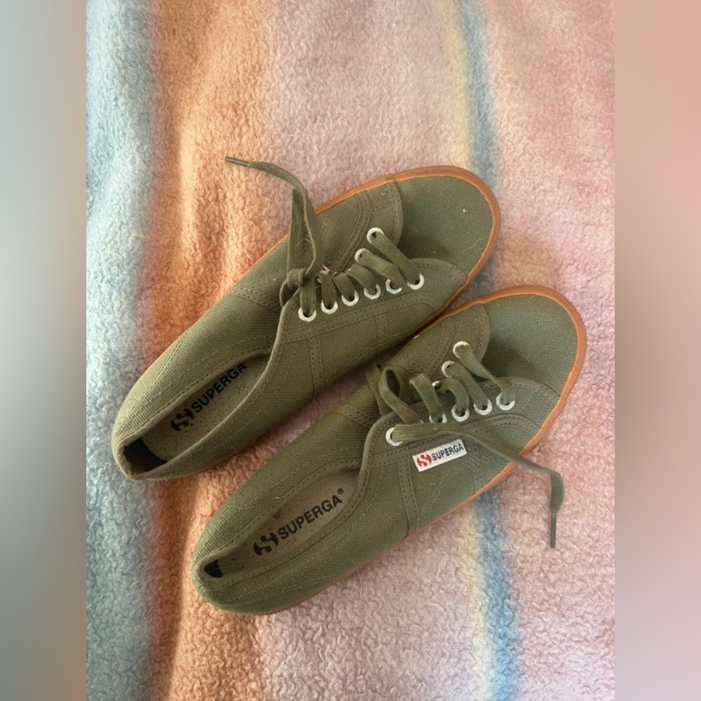 Superga 2750 Cotu Canvas Sneaker in Sherwood Gum-ASO Kate Middleton Royal (Rare) - Picture 6 of 12